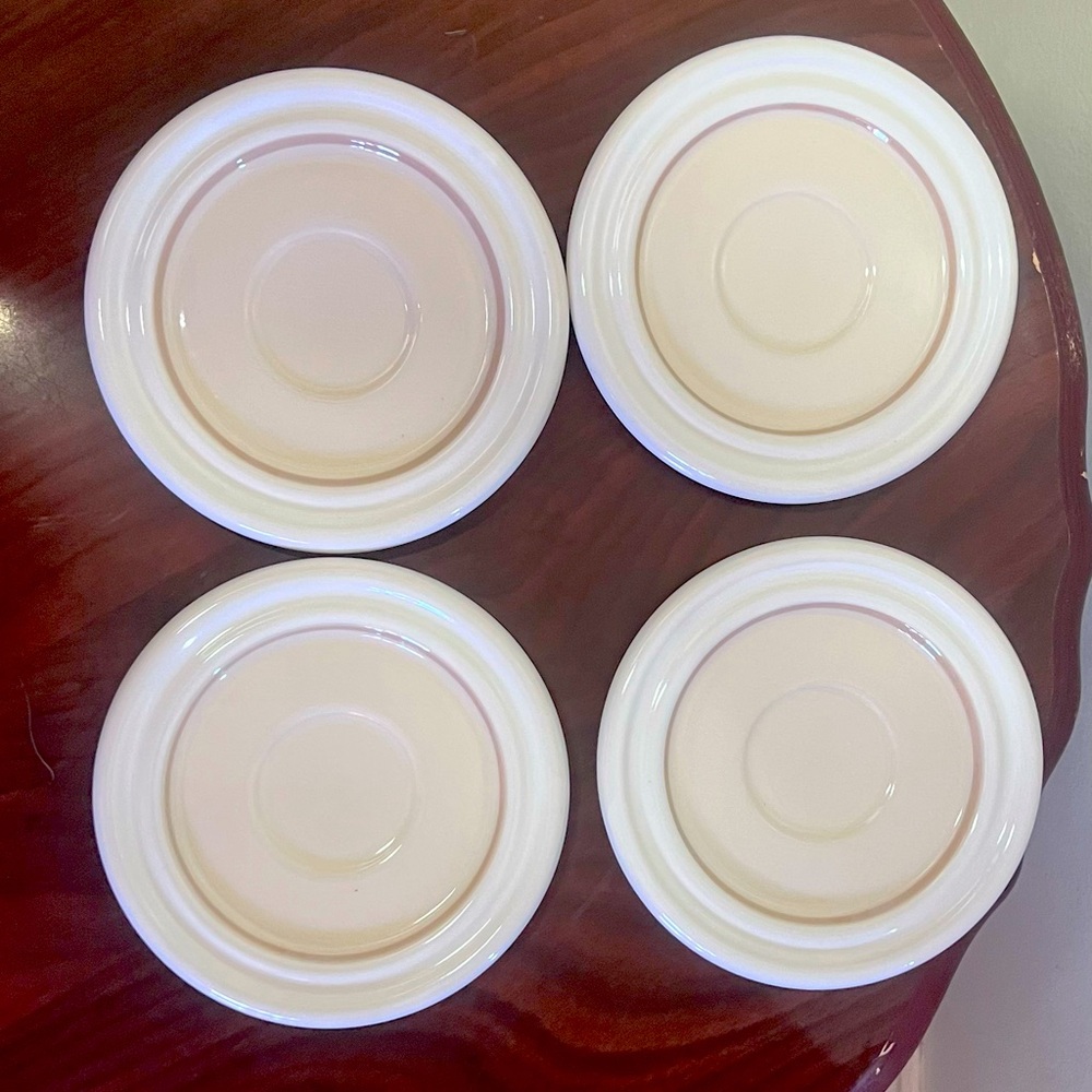 Epoch Saucers Norway cream/beige made in Korea